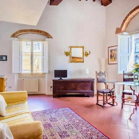 Casa Rebecca In Duomo Florenz